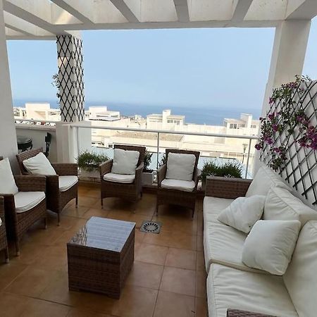 Vistas Mar Y Montana Apartment เบนัลมาเดนา ภายนอก รูปภาพ